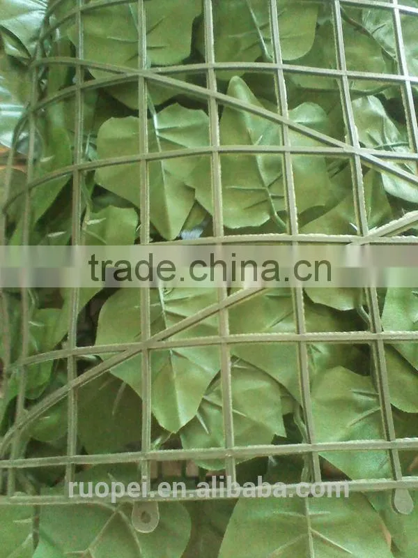 2016 new design artificial green fence with high quality