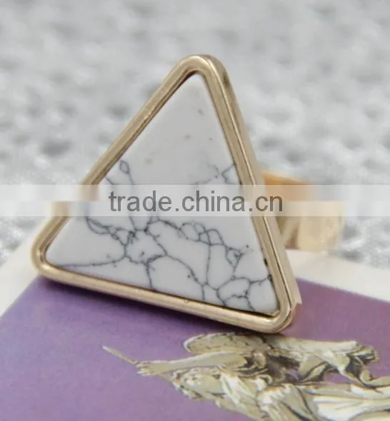 Black and White Triangle Turquoise alloy ring