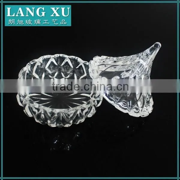 LX-T100 Factory wholesaler crystal glass kiss shaped fancy glass jars with lids