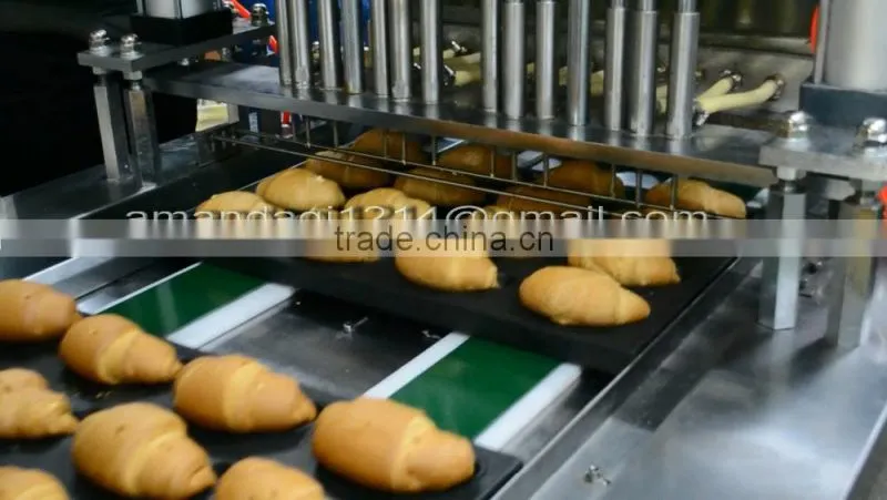 Automatic pastry making machine croissant dough sheeter