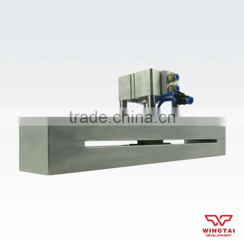 Lengthened pneumatic hole punching machine