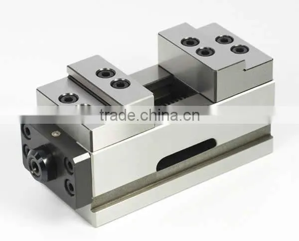 MT0900-060 Self Centering Vise