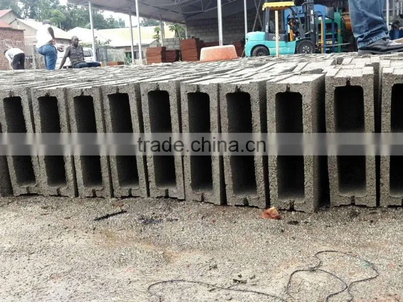 QT4-15 videos of working of concrete brick machines