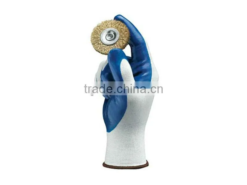 Polyurethane palm coating nylon gloves