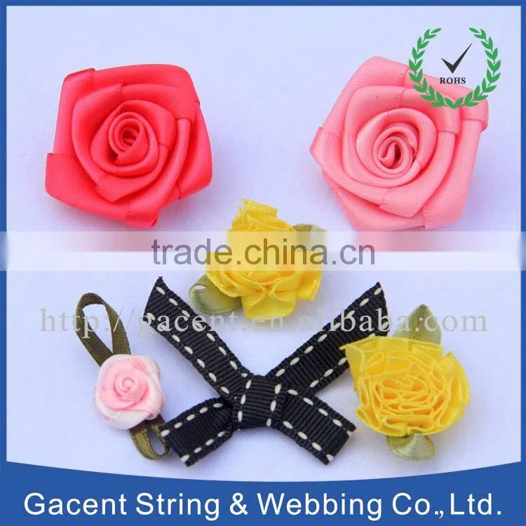 Decorative bow pattern decorative knots and bows