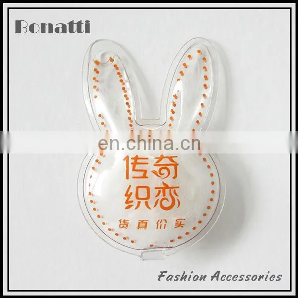 Custom PVC feather label for garment