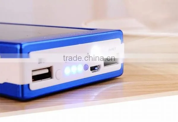 AWC710 10000mAh Universal Hi-tech Waterproof Solar Power Bank Portable Solar Panel Charger With Led Light