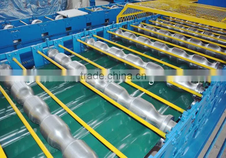 Corrugated iron roofing sheet roll forming machine/ corrugated roof tile making machinery