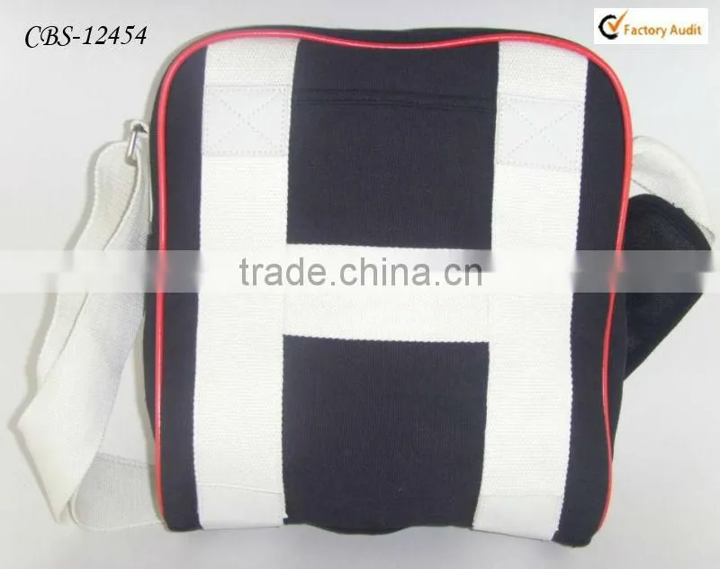 2013 Khaki Casual shoulder bag