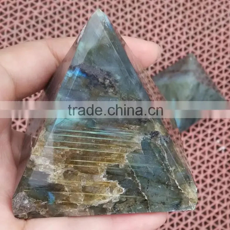 wholesale Natural healing labradorite pyramid