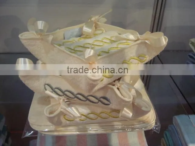 100% cotton terry embroidery tea towel set