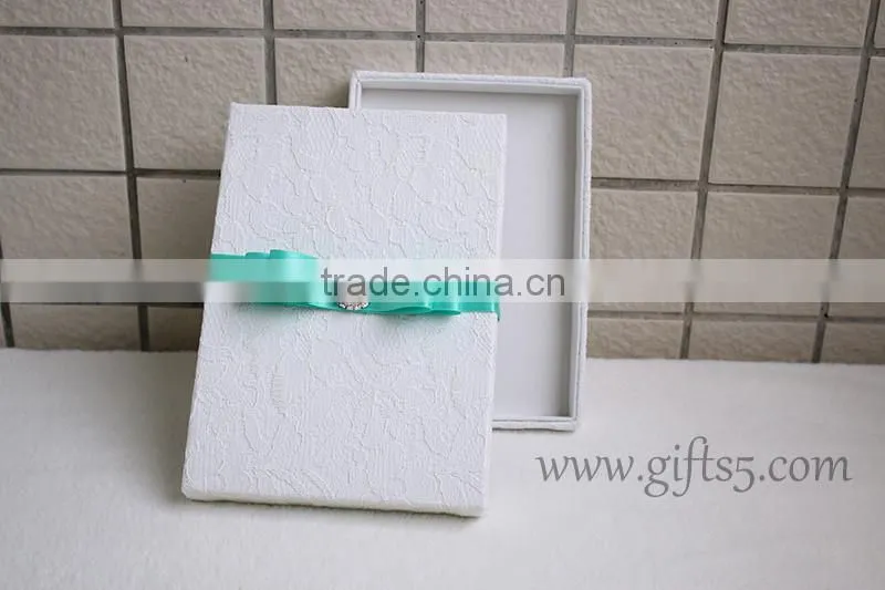 Elegant Wedding Invitations Silk Boxes Wholesale