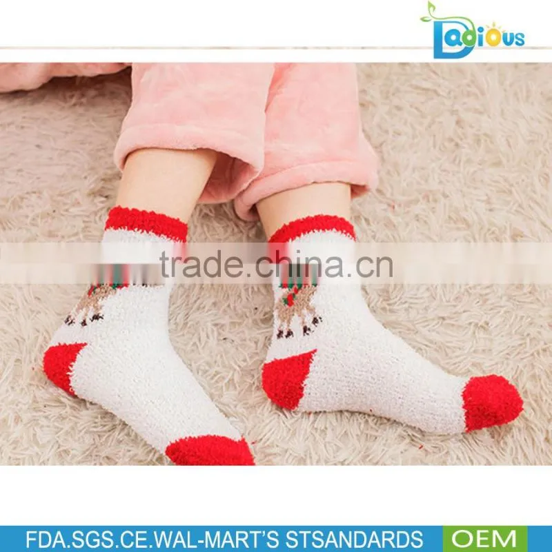 New Women's Colorful Novelty Christmas Pattern Cotton Crew Socks