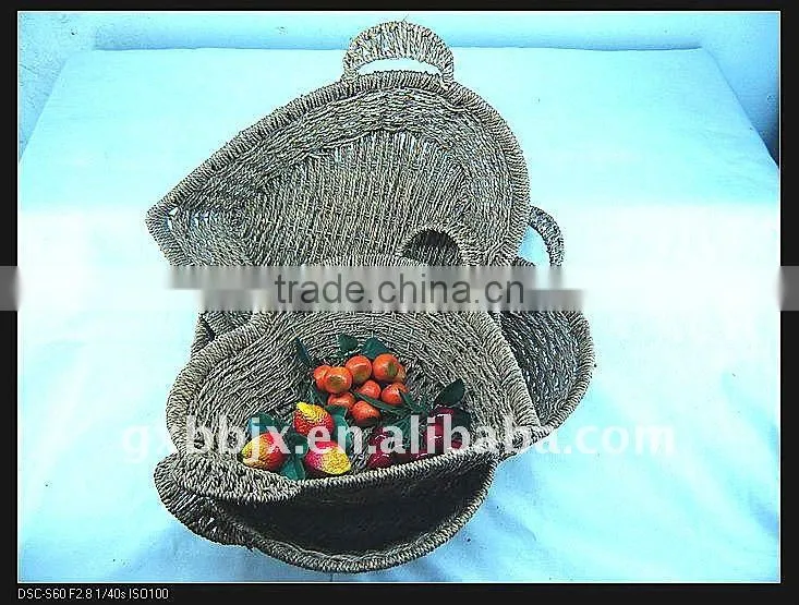 Heart shaped seagrass storage basket set of three