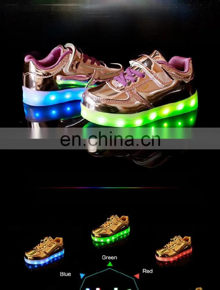 Factory Wholesale new design shining mirror finish PU leather Children Kids LED shoes sneakers footwear