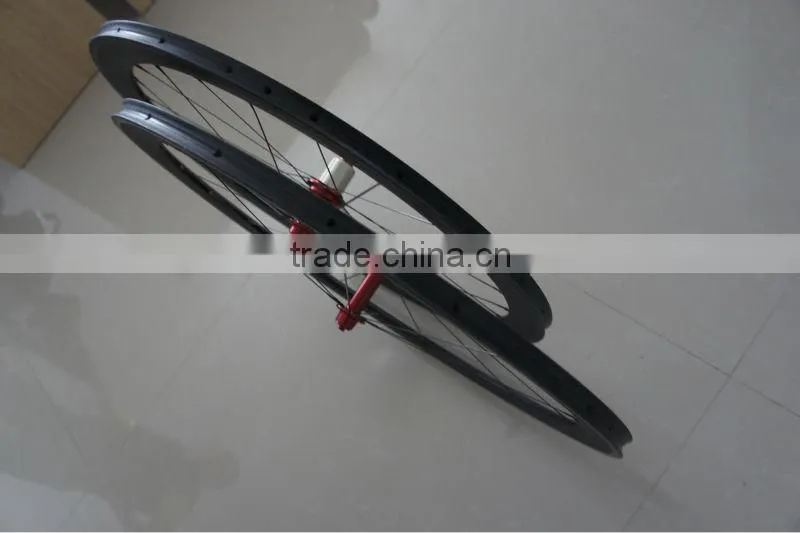 Super light and high performance carbon road wheels SL-5T