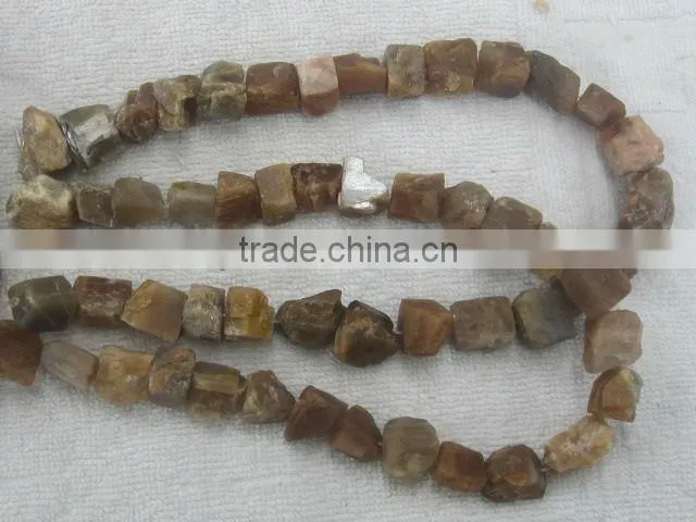 Semi precious natural gold sun stone