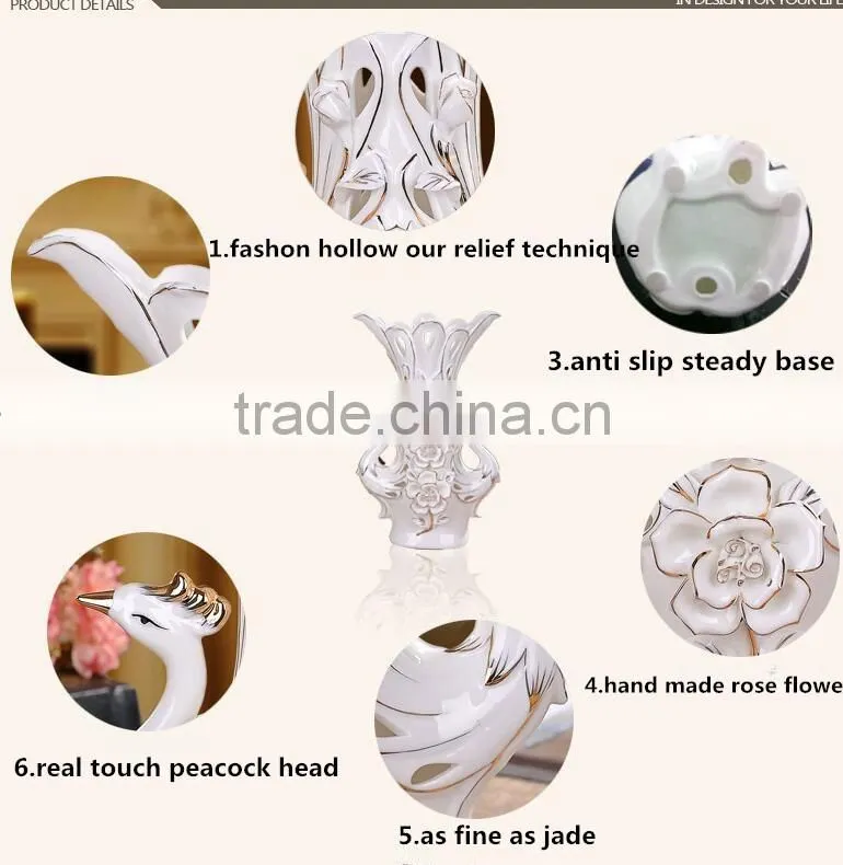 Modern home decor ceramic craft couple decorative peacock vase for table