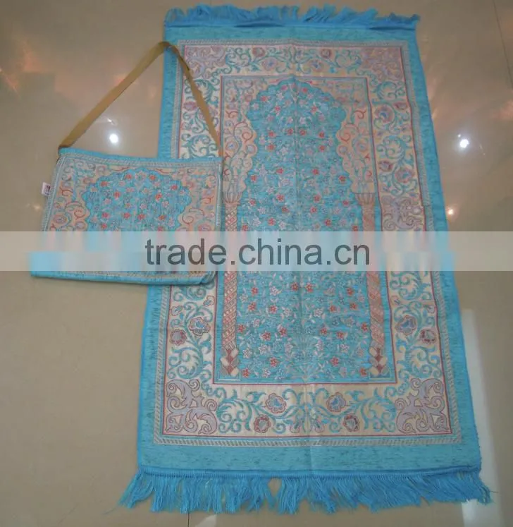 Muslim prayer rug Carpet with bag BT-601
