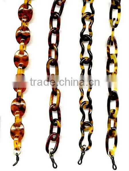 fashion resin chain for garments, bags..