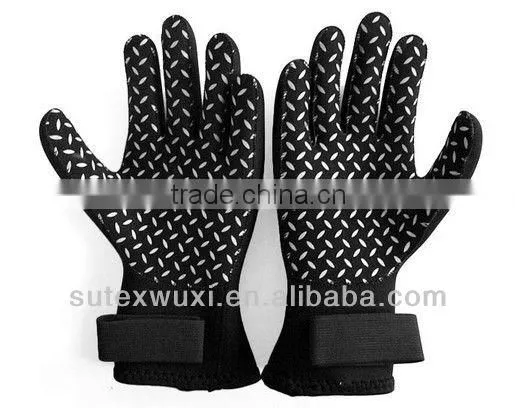 Neoprene waterproof gloves
