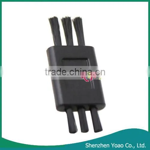 China Supplier Battery Operated Portable Electric Man Shaver for Travel