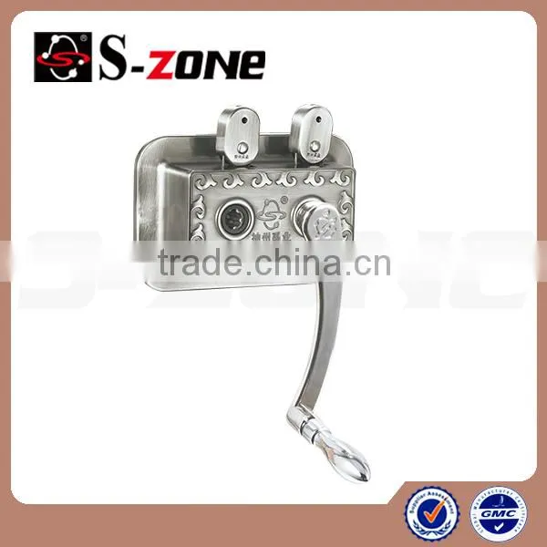 Decorative lifting clothes drying airer with plastic hanger