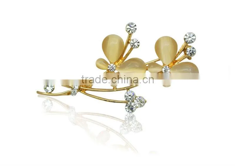 Czech crystal brooches in bulk X028-3