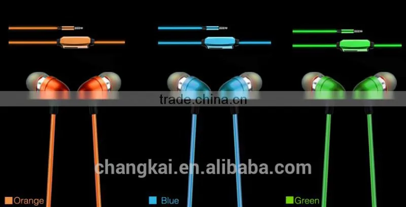 flashing earphone