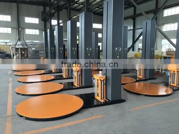 Stretch wrapping machine