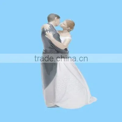 resin old couple wedding sculptures
