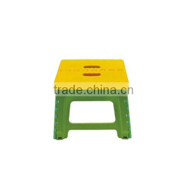 Wholesale plastic folding lawn chair