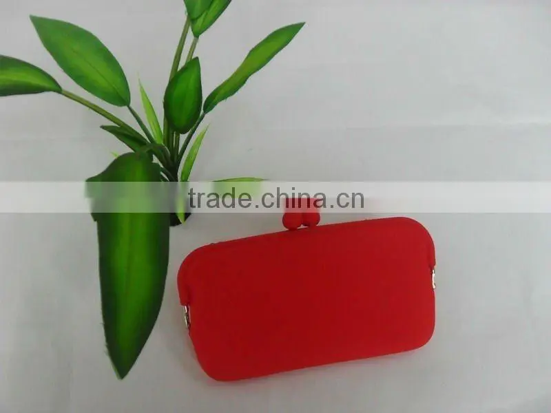 2016 Beautiful & Elegant Silicone Unique Cosmetic Bags