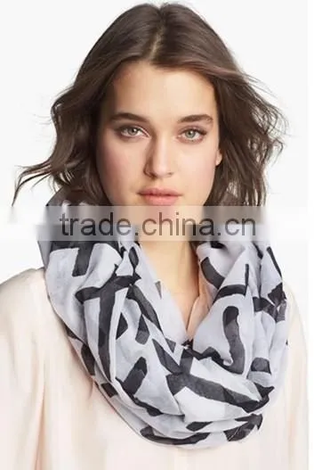 2015 Foreign Trade Latest Design Classic Cross Printed Polyester Infinity Scarf and Shawl Women