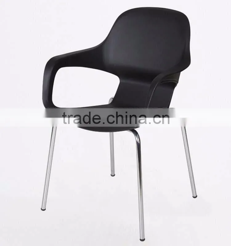 Cheap Wholesale Metal Banquet Plastic With Wood Leg Hotel Plastic Wedding Chair