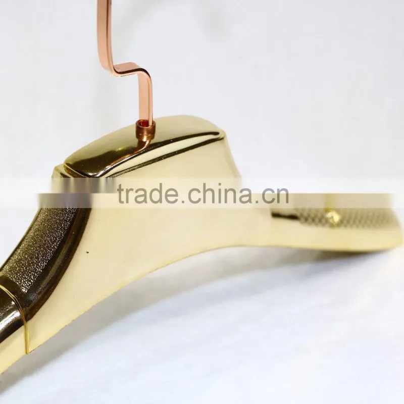 high quality glossy gold plastic clothes hanger for dress display