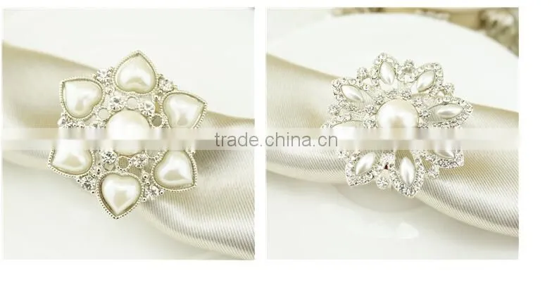 High quality gold silver alloy rhinestone napkin ring for wedding chair decoration