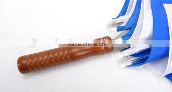 Cheap Promotional Umbrella with Wood Handle
