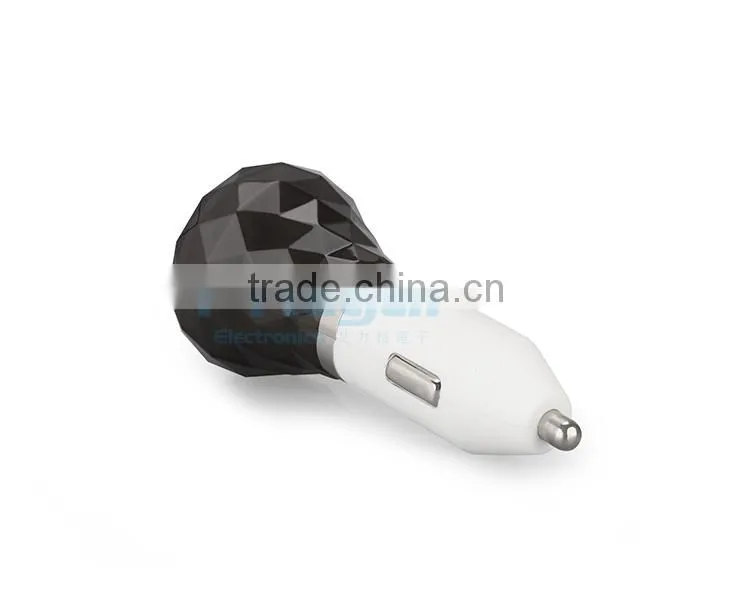 2.1A + 3A Dual USB Car Charger 2 port charge for iPad for iPhone 5s 4s 4 Phone / PDA / Mp3 / Mp4 for samsung