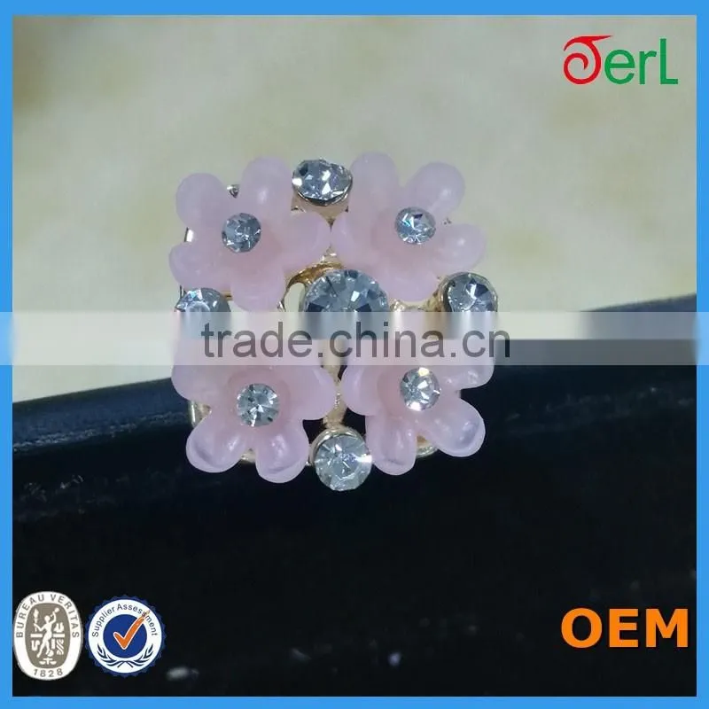 Alloy flower button rhinestone button