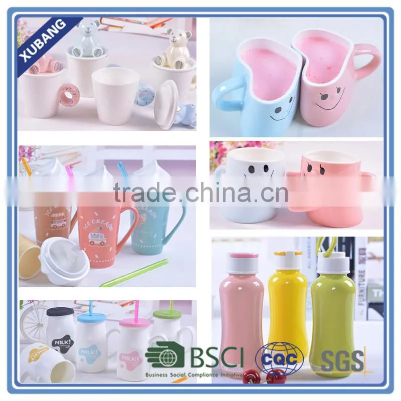 Innovation High quality oem ceramic ice cream coffee mug with handle and straw