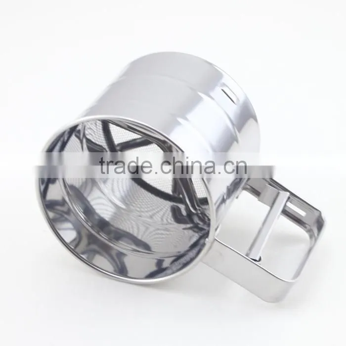 One-Handed Stainless Steel Cup Flour And Icing Sugar Sifter