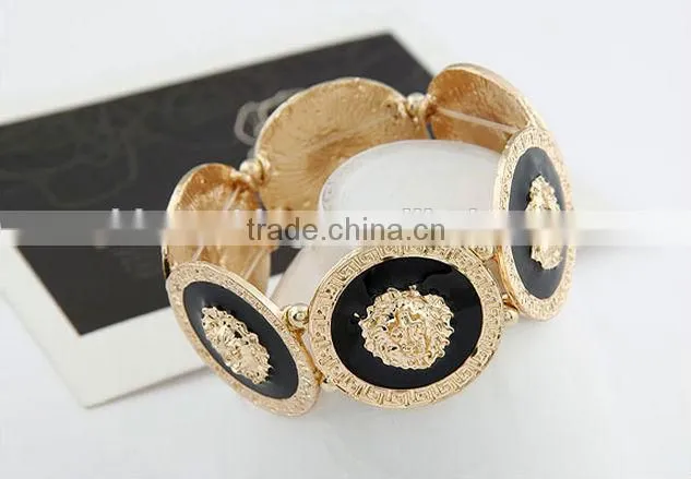 Exaggerated metal disk lion a drip bracelets bracelets temperament