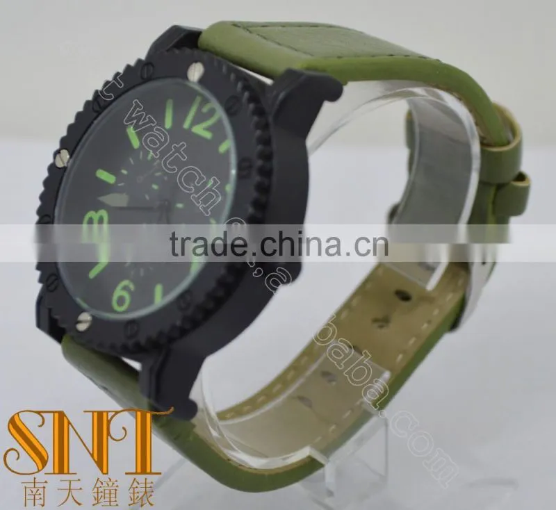 Vogue Spray Black Dial With Green Number Quartz Watch With For Man