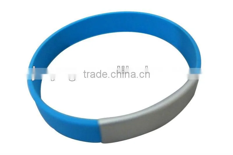 fashion custom thin silicone bracelet/round silicone bracelet/2013 bracelets