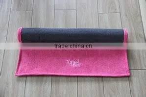 Zip Pocket Embroidery Custom Microfiber Gym Towel