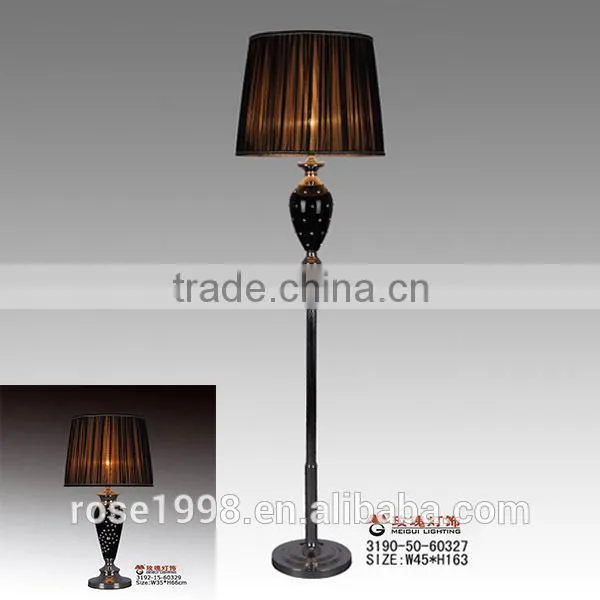 white Chinese pottery lamp