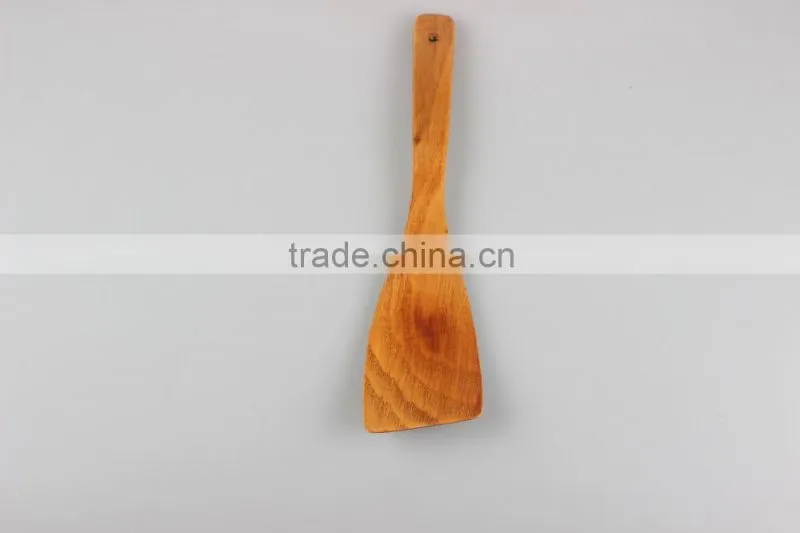 Pancake turner Durable flatware wooden pancake turner