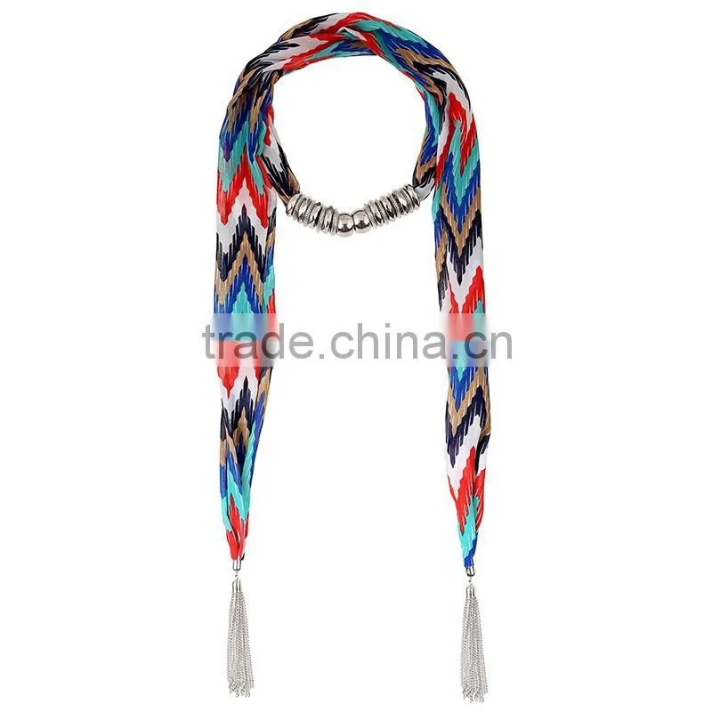 Europe Vintage Style with Pruple Heart Pendant Scarf