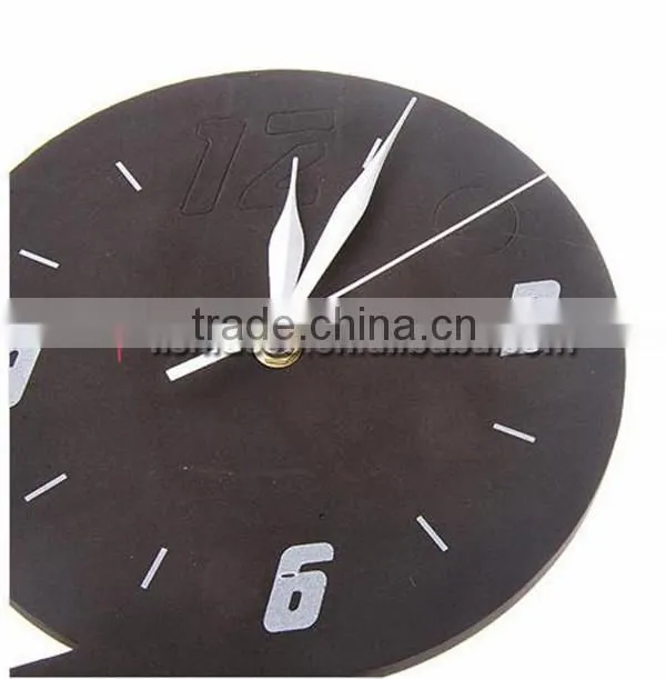 Innovative Funny Wall Clock Looks Like A Running Man